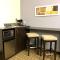 Microtel Inn and Suites Elkhart - Elkhart