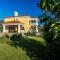 Villa Mirela