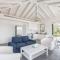 Minimal Sea View Maisonette