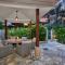 Foto: Private Sea Temple Apartment with Courtyard 120 1/19