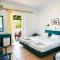 Three Stars Beach Hotel