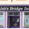 Walsh's Bridge Inn - 纽波特