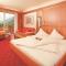 Hotel Nocturnes