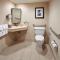 Best Western Plus Waterfront Hotel