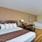 Rock Island Inn & Suites Marshalltown