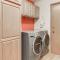 Sisters Tollgate Retreat with Hot Tub & WiFi