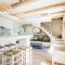 The Beach House Studios & Suites