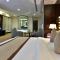 Awaliv Hotel