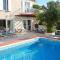Foto: Magnificent Villa in Supetar with Swimming Pool 1/29