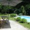 Detached house with well-kept enclosed garden - Coray