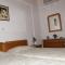 Modish Villa in Lefkogia Crete with Swimming Pool - 莱弗考基亚