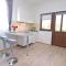 Apartments Drago 589