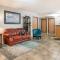 Super 8 by Wyndham Baxter/Brainerd Area