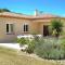 Detached villa in a beautiful area - La Croix-Blanche