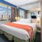 Newport Beachside Hotel & Resort