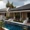 Tuana Hotels Brook Pool Access