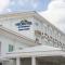 Microtel by Wyndham South Forbes near Nuvali