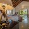 Kings Pavilion Luxury Hotel