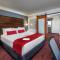 Desert Palms Hotel & Suites Anaheim Resort