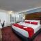Desert Palms Hotel & Suites Anaheim Resort
