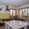 Edens Edge Lodge