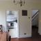 Westmorland - 4 Bedroom House - FREE Parking for up to 7 Cars - Walking distance to QMC and University - Ideal for Contractors and Large Groups