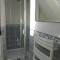Westmorland - 4 Bedroom House - FREE Parking for up to 7 Cars - Walking distance to QMC and University - Ideal for Contractors and Large Groups