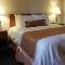 Rosslyn Inn & Suites