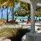 Pines & Palms Resort