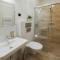 4 Trees Apartments by Adrez