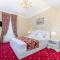 Park Lane Hotel