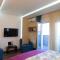 Lola Apartments