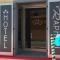Hotel Raphael