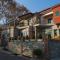Evzin Hotel