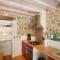 Disabled-accessible gite with heated pool - Roussines