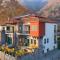 Evzin Hotel