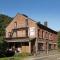 Spacious holiday home with roofed terrace - La Gleize