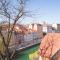 Julija&Roberts Riverview Apartments and Rooms
