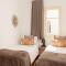 Click&Flat Europa Fira Apartments