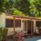 XeniCamp & Bungalows