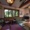 Guest house Maroudo