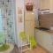 Gabrielle Apartment Summerland