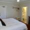 Ellis House Bed & Breakfast