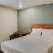 WoodSpring Suites Columbus NE I-270 Airport