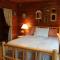 Henson Cove Place Bed and Breakfast w/Cabin - Hiawassee