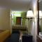 Super 8 by Wyndham Tifton - Tifton