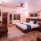 Hotel Spring