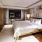 Hotel Hyundai by Lahan Ulsan