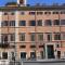Piazza Colonna Apartment - Charme Homes