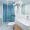 Shin Sei Bashi Hotel